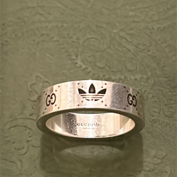Gucci x Adidas Engraved Interlocking G Ring Ag 925